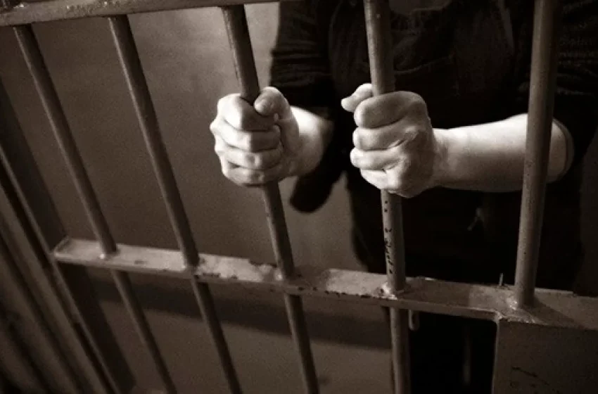  Bărbat din Rodna, condamnat la peste 6 ani de închisoare pentru luare de mită