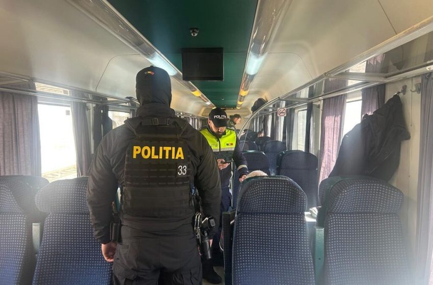  Controale sporite în gări și trenuri: polițiștii bistrițeni intensifică măsurile de siguranță. FOTO