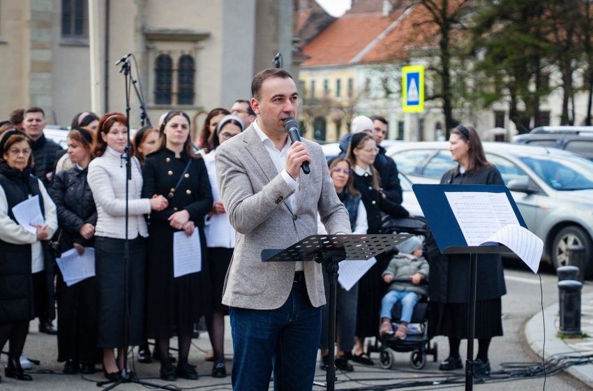  Ministrul Energiei, Bogdan Ivan: Sărbătorile Pascale să vă aducă liniște în suflet, sănătate și clipe frumoase alături de familie. FOTO