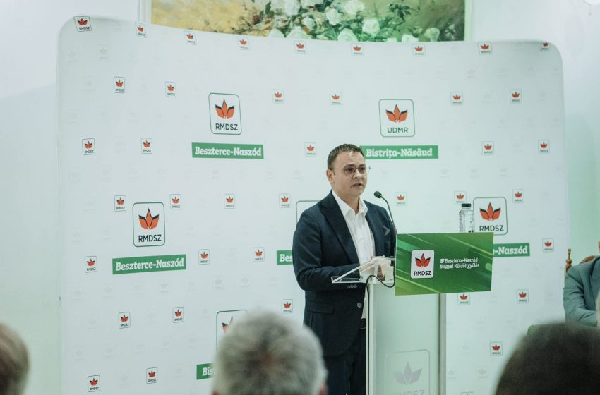  Deputatul Daniel Suciu, prezent la alegerile UDMR Bistrița-Năsăud. FOTO