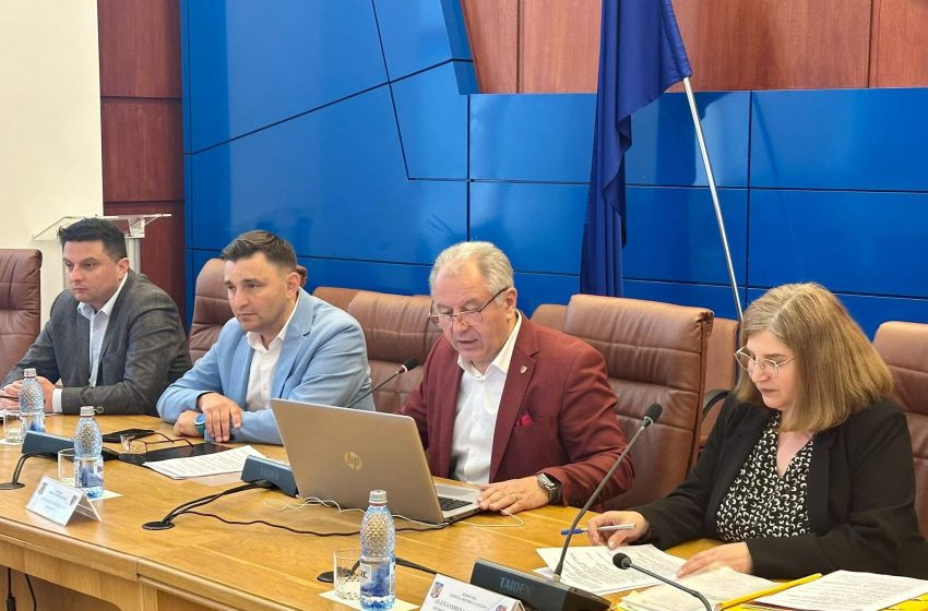  Emil Radu Moldovan: Continuăm munca și proiectele de investiții și în anul 2026!