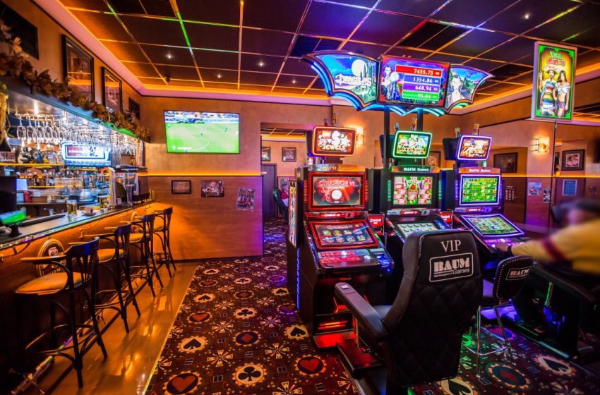  Primăria Bistrița propune înăsprirea regulamentului privind funcționarea sălilor de jocuri de noroc