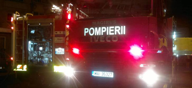  Incendiu într-un apartament de pe strada Andrei Mureșanu din Bistrița: intervenție rapidă, fără victime