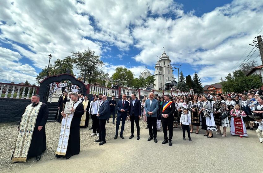  Capelă nouă, alinare pentru comunitate: moment emoționant la sfințirea lăcașului din Ardan. FOTO