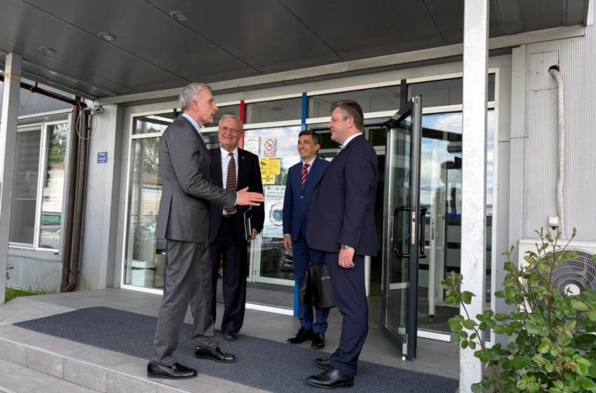  Principele Radu, vizită la TeraPlast. Mesaj puternic pentru industria românească și capitalul autohton. FOTO