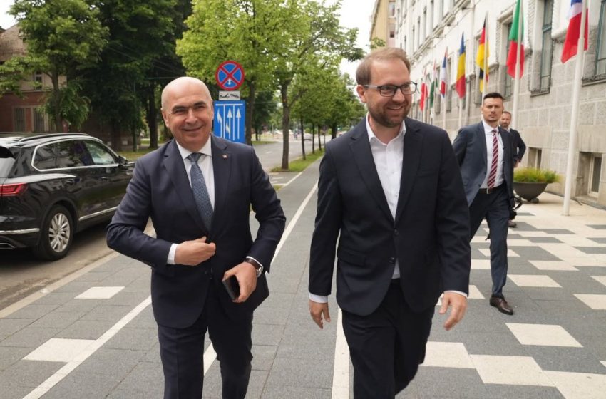  Președintele USR, Dominic Fritz, întâlnire la Timișoara  cu premierul Ilie Bolojan