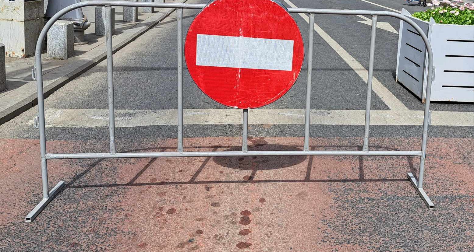  Trafic restricționat pe strada Barbu Lăutaru din Bistrița pentru lucrări la un bloc