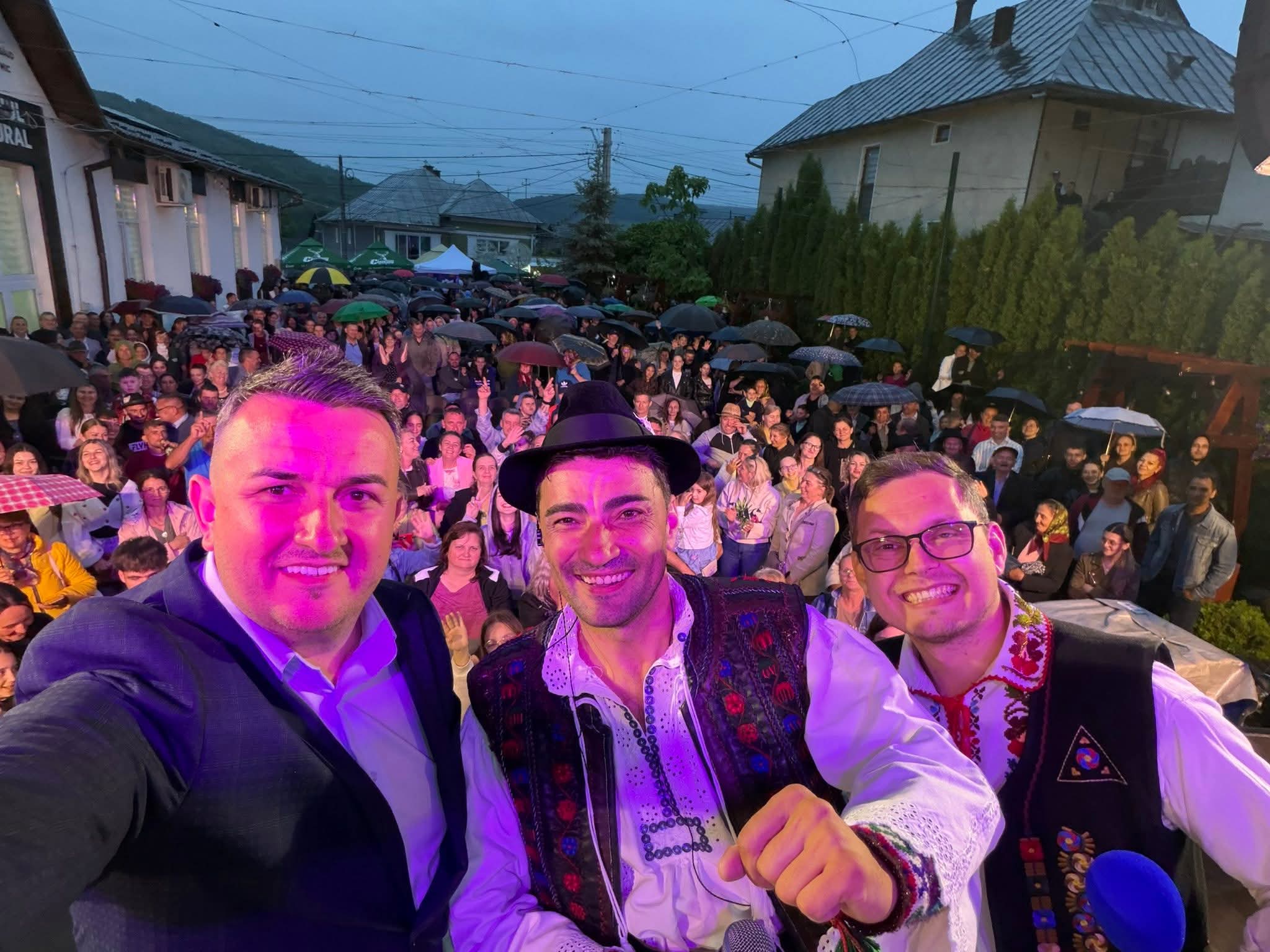  Deți Iuga a ridicat în picioare Căianul! Tradițiile și folclorul au strălucit la Zilele Comunei Căianu Mic! FOTO