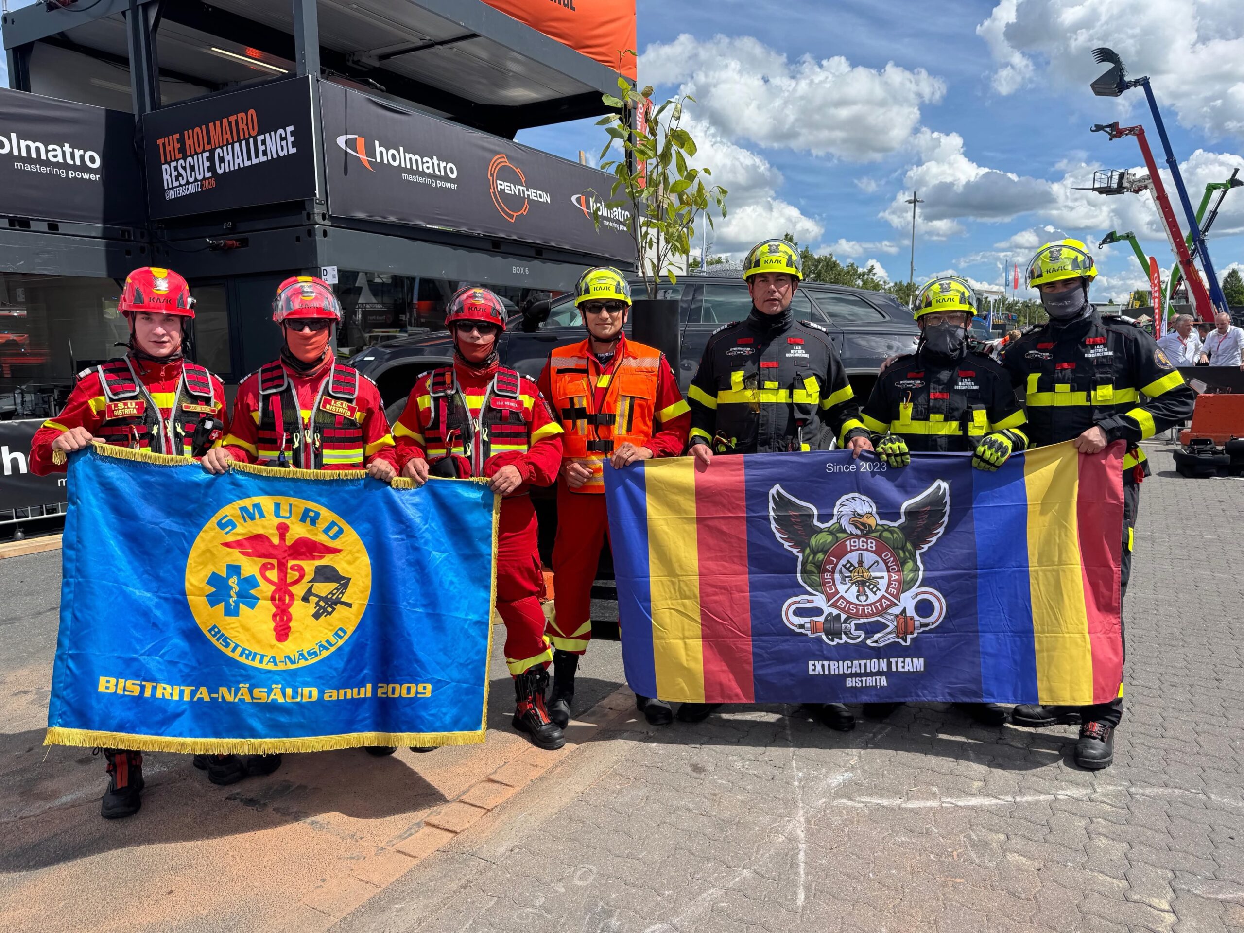  Salvatorii din Bistrița, la înălțime pe scena mondială a descarcerării. Experiență valoroasă la Holmatro Rescue Challenge