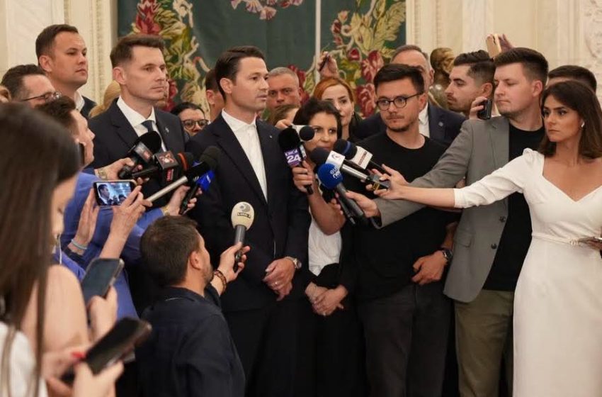  Robert Sighiartău: Guvernul Trădării a căzut