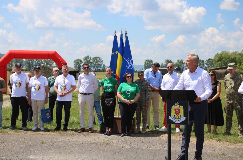  30 de tineri au încheiat proiectul „Militar în devenire”. Mesajul subprefectului Stelian Dolha. FOTO