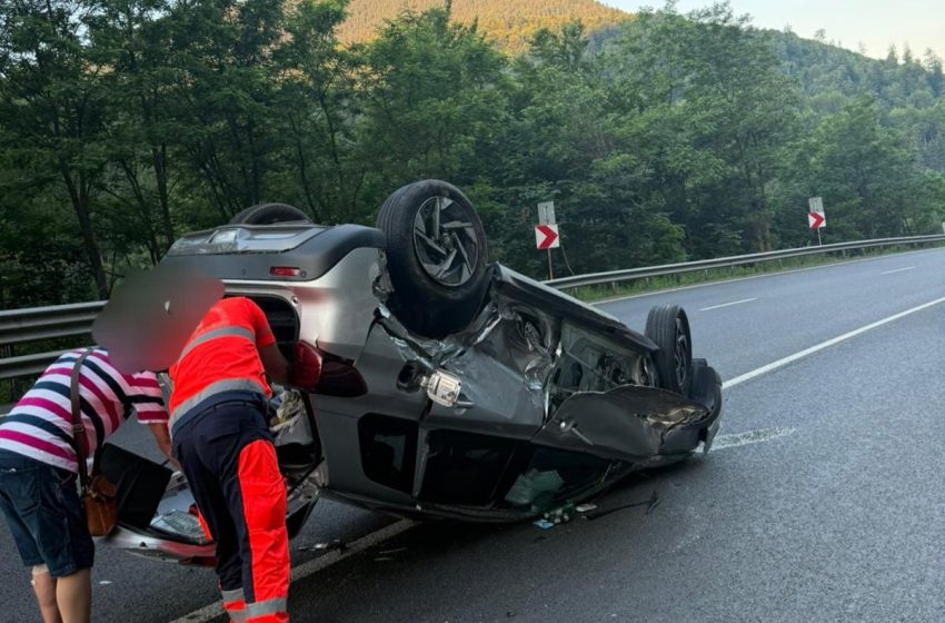  Patru persoane implicate într-un accident rutier la Mureșenii Bârgăului