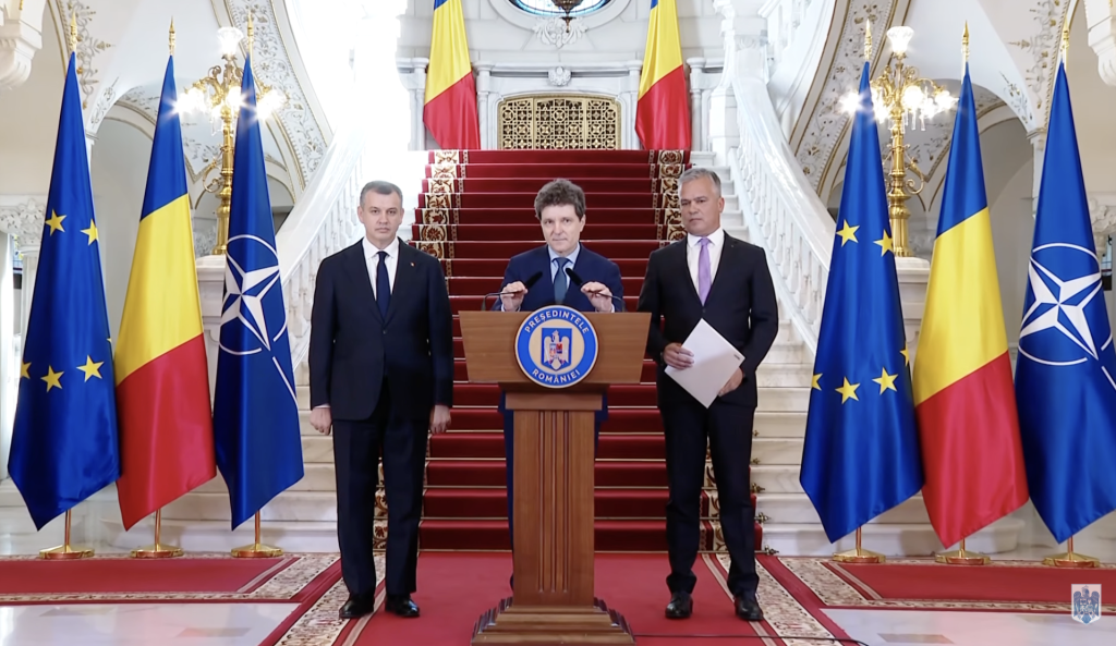  Nicușor Dan a anunțat că Eugen Tomac și-a depus mandatul și că noul premier desemnat este Adrian Veștea