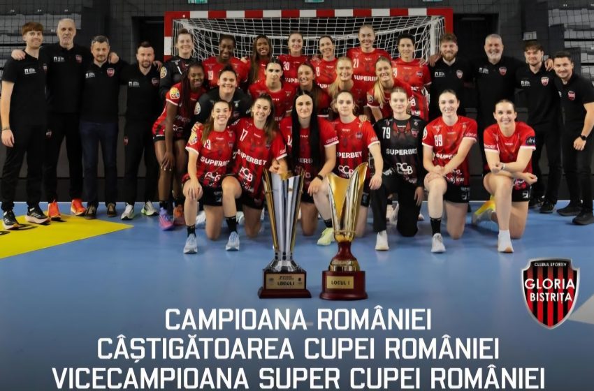  Județul Bistrița-Năsăud va avea 32 de noi cetățeni de onoare. E vorba de echipa de handbal fete și staff-ul tehnic al Gloriei Bistrița