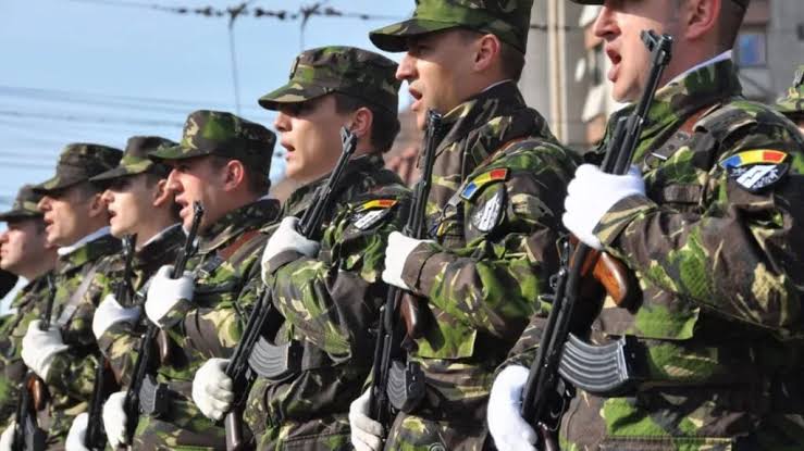  Brigada 81 Mecanizată recrutează soldați gradați profesioniști. Posturi disponibile la Bistrița și Prundu Bârgăului