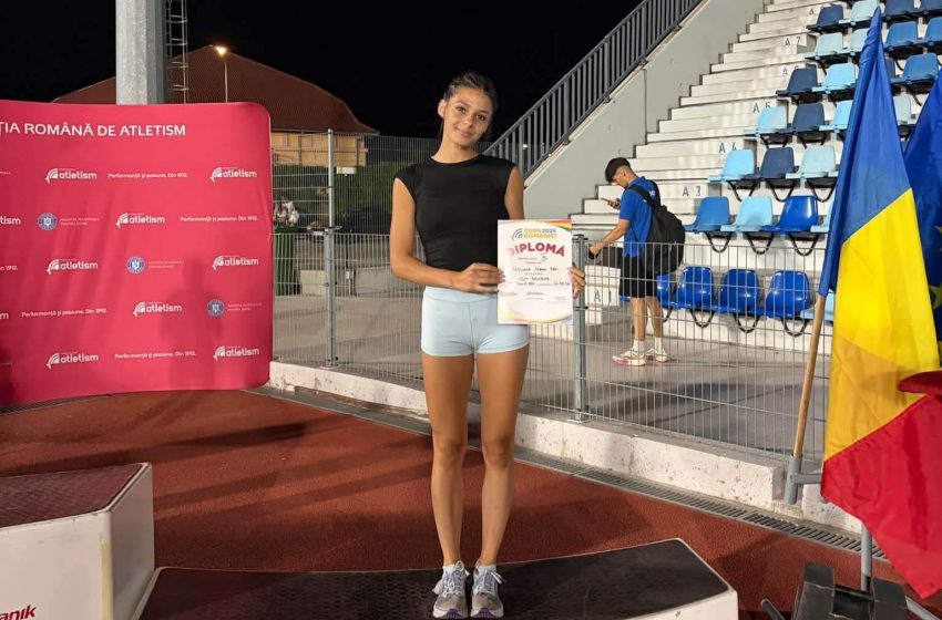  Atleta Diana Dan de la CSM Bistrița, medalie de bronz la Cupa României la Atletism desfășurată la Craiova. FOTO