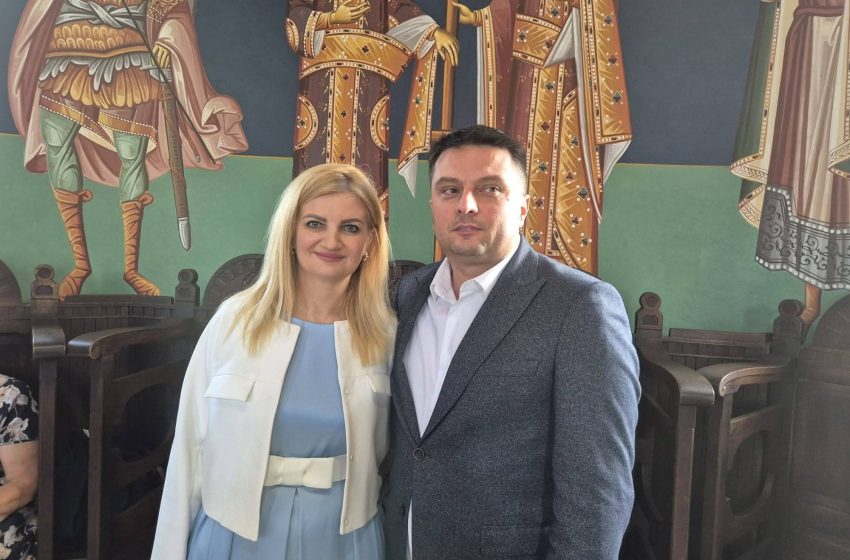  Vicepreședintele CJ Bistrița-Năsăud, Cristian Cârlig, la sărbătoarea hramului Mănăstirii Pantocrator din Beclean. FOTO