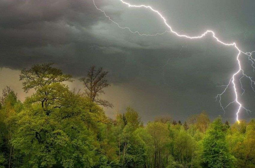  Cod Galben de furtuni în Bistrița-Năsăud. ANM anunță ploi torențiale, vijelii și grindină