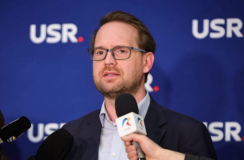  Dominic Fritz: România are nevoie de un guvern cu puteri depline și de o soluție responsabilă pentru ieșirea din criza politică