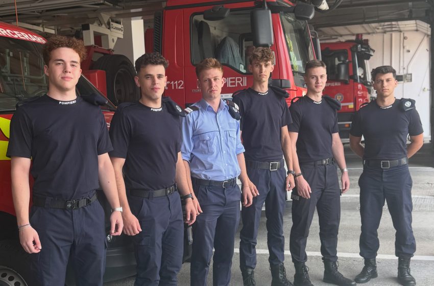  Studenții Facultății de Pompieri fac practică la ISU Bistrița-Năsăud