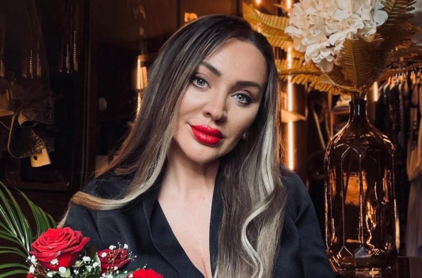  Ramona Creța-Bugnar demisionează de la conducerea Centrului Cultural Dacia, după 10 ani