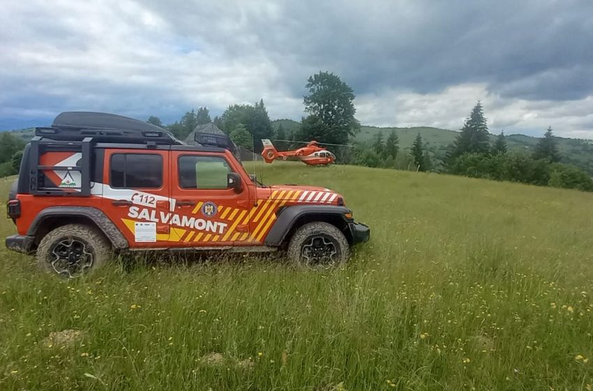  Turist accidentat pe Vârful Bistricior, salvat de echipa Salvamont Bistrița