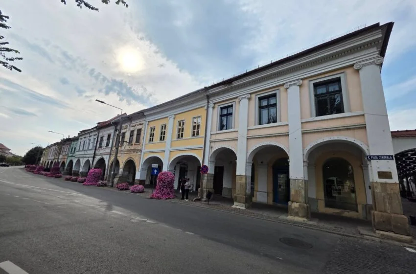  Șirul Sugălete intră pe drumul reabilitării. Primul pas, făcut de Primăria Bistrița