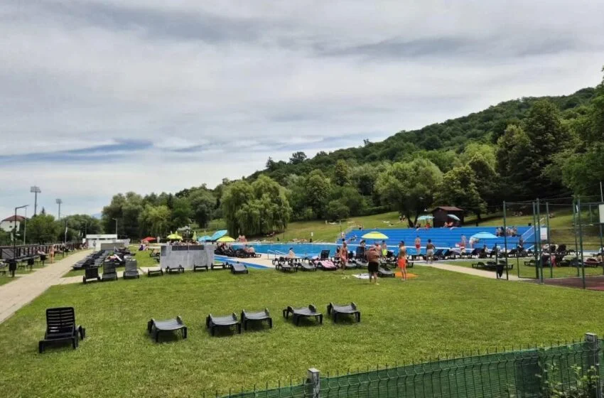  Ștrandul Municipal Codrișor, închis pentru public pe 2 septembrie. Aici se desfășoară Campionatul militar de pentatlon