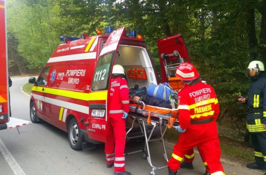  Accident cu o victimă pe DN17, în Livezile: Două mașini din Suceava s-au ciocnit frontal