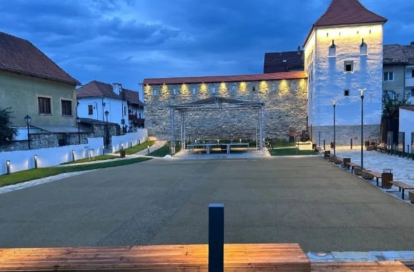  Turnul Dogarilor din Bistrița se redeschide pentru public. Orașul își inaugurează parcursul în Rețeaua Orașelor Creative UNESCO