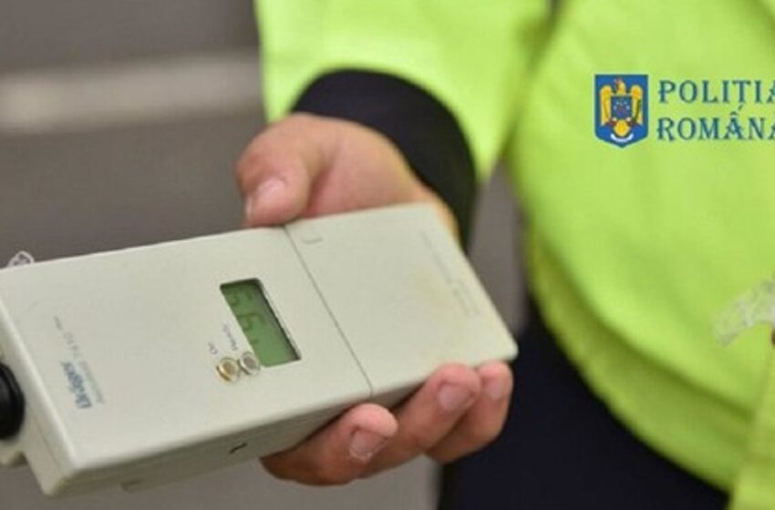  INCONȘTIENȚĂ! S-a urcat băut la volan, iar în mașina condusă de acesta se aflau și doi minori