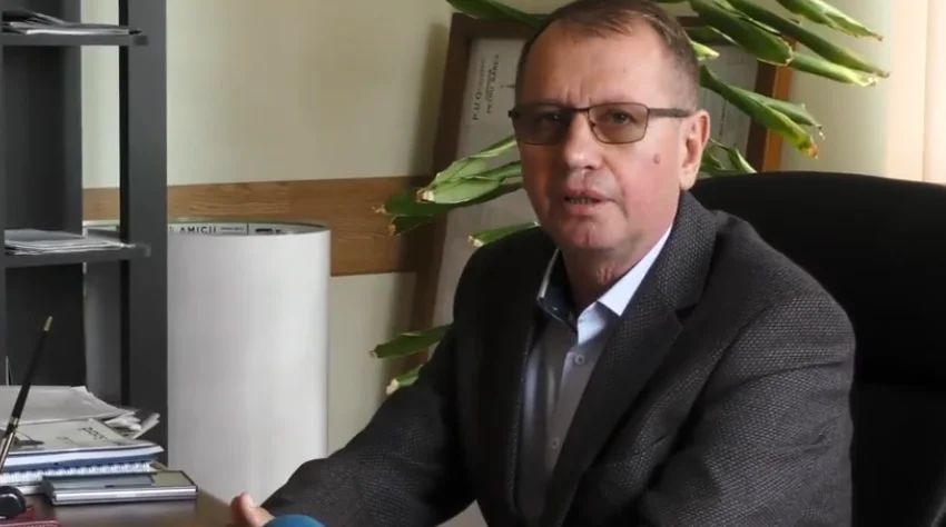  VIDEO-INTERVIU: Primarul Ionel Ropan – Facem toate eforturile necesare să continuăm dezvoltarea comunei Petru Rareș