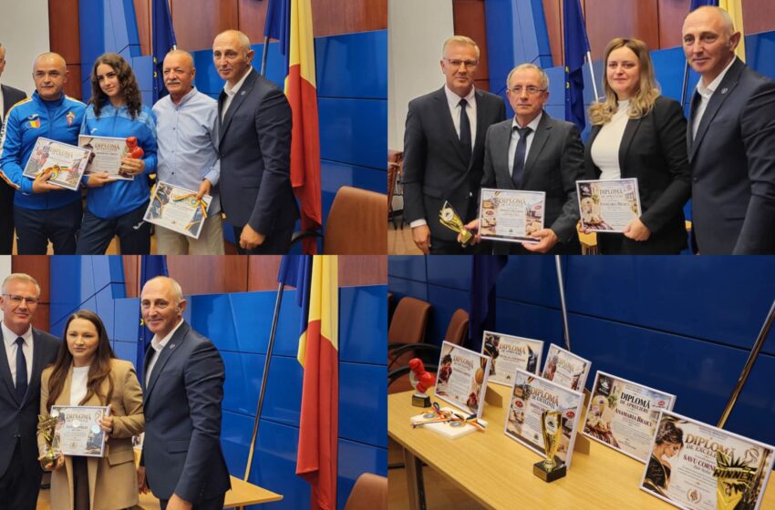  Șase oameni de excepție, premiați de Instituția Prefectului Bistrița-Năsăud: Simion Drecșan, Anamaria Braicu, Cornelia Savu, Rahmani Amina, Nicolae Zăpârțan și Adrian Moldovan, distinși pentru performanțele lor