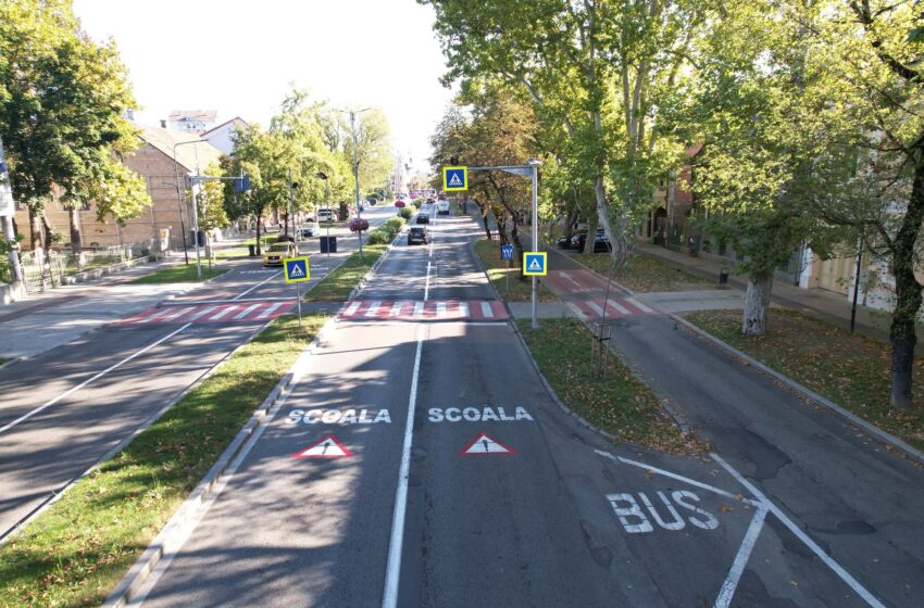  Marcaje rutiere „ȘCOALĂ”, în apropierea unităților de învățământ din Bistrița
