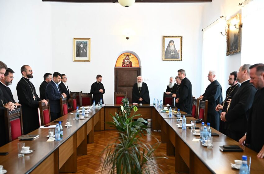  Protopopii din Bistrița-Năsăud, la ședința de lucru a Arhiepiscopiei Clujului
