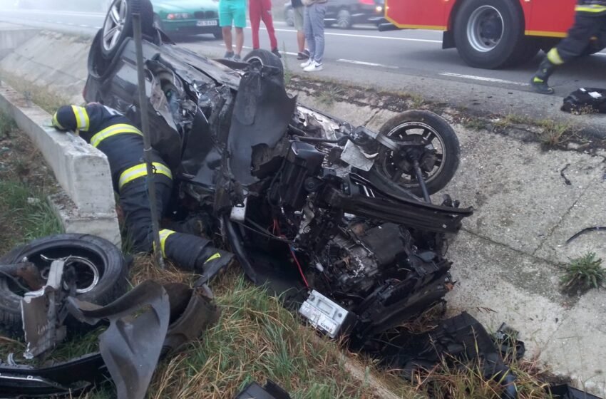  Accident rutier la Coldău: o femeie a ajuns la spital după ce mașina s-a răsturnat