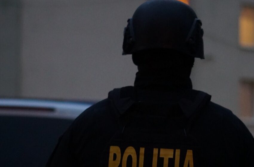  Peste 15.000 de lei și 400 de euro, furați din două unități medicale din Bistrița. Un bărbat a fost reținut