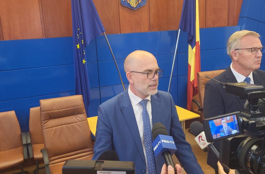  Dosar penal la IPJ Bistrița-Năsăud după scurgerea în presă a imaginilor cu atacul de la Școala „Ștefan cel Mare”