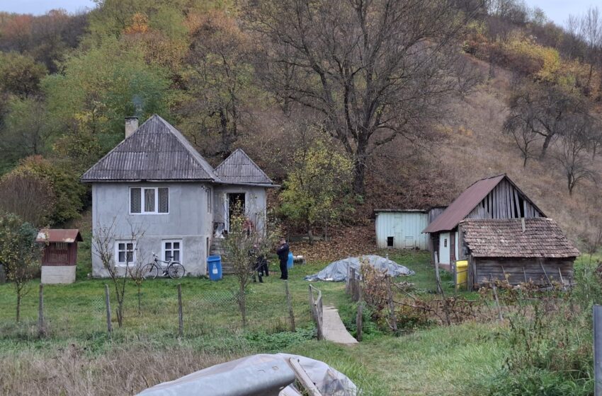  Bărbatul înjunghiat de tatăl său, la Braniștea, este în stare stabilă. A rămas internat la spital