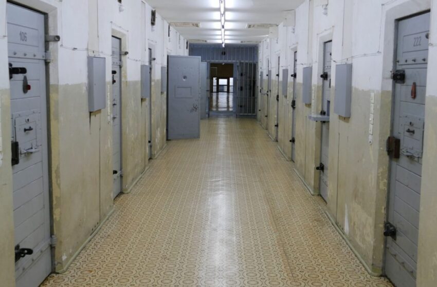  Polițiștii de la Urmăriri au pus în aplicare trei mandate de executare a unor pedepse cu închisoarea