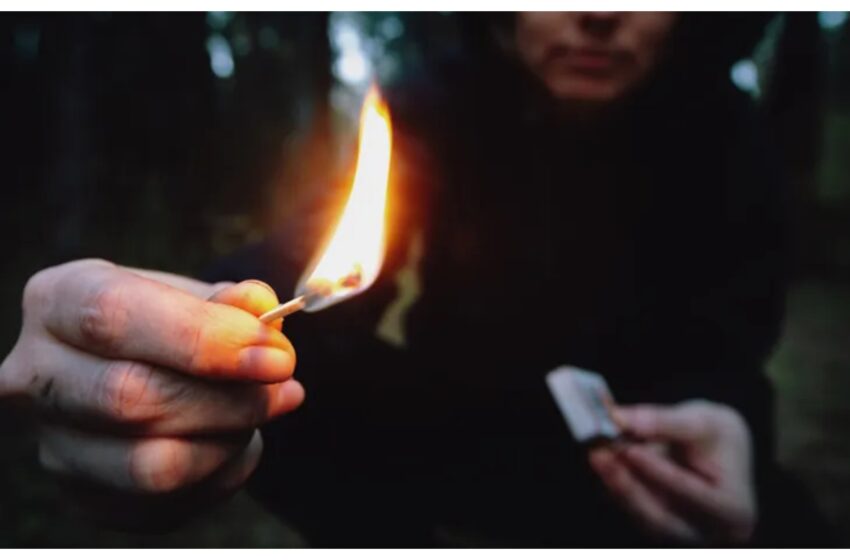  Tânărul de 19 ani din Sigmir, acuzat de incendieri, a fost arestat preventiv pentru 30 de zile